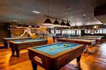 billiard club