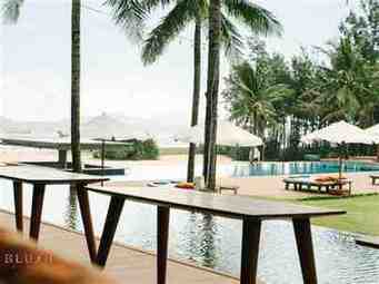 blush beach club
