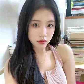 em gái k8 thủ dâm